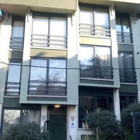 Wilitton Bosphorus House *